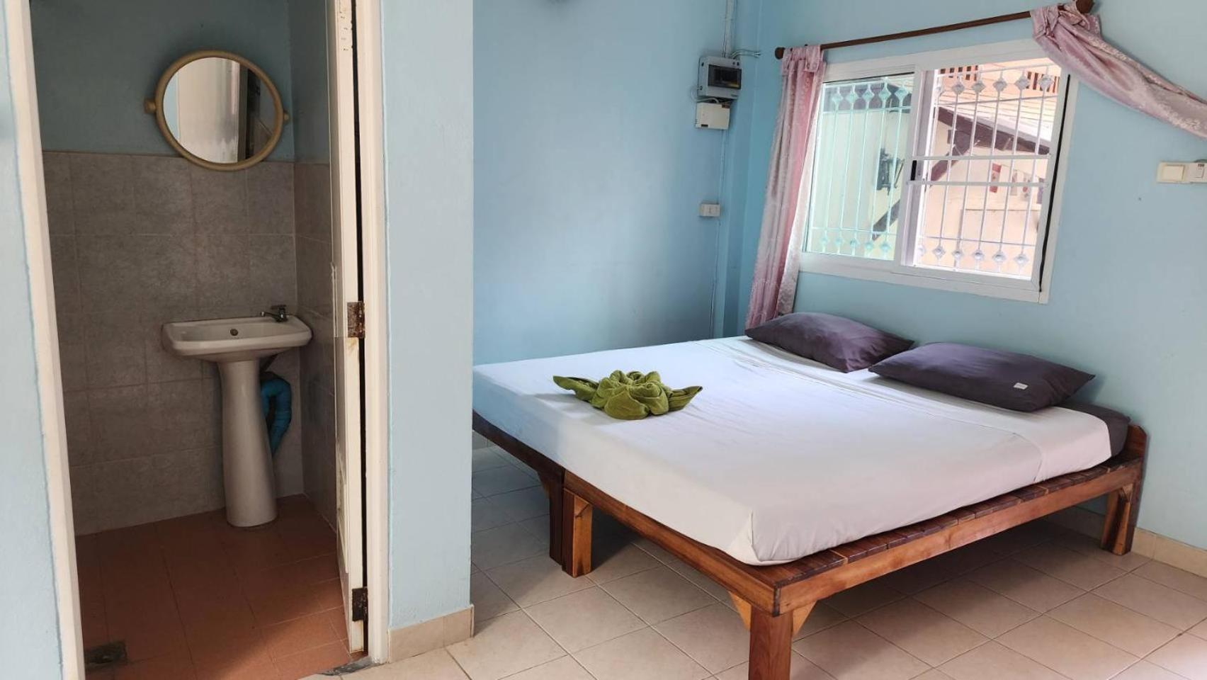 Sarin Guesthouse สาริน Ko Tao Ngoại thất bức ảnh